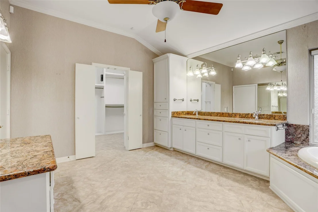 Photo of 309 Westminster Drive