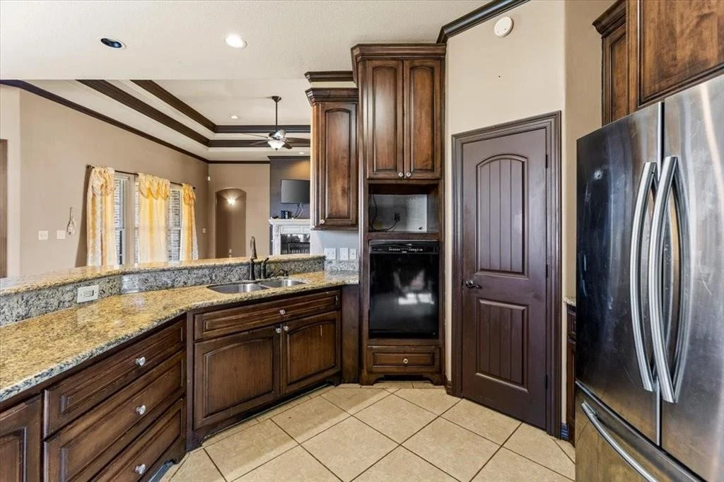 Photo of 628 Frontier Drive