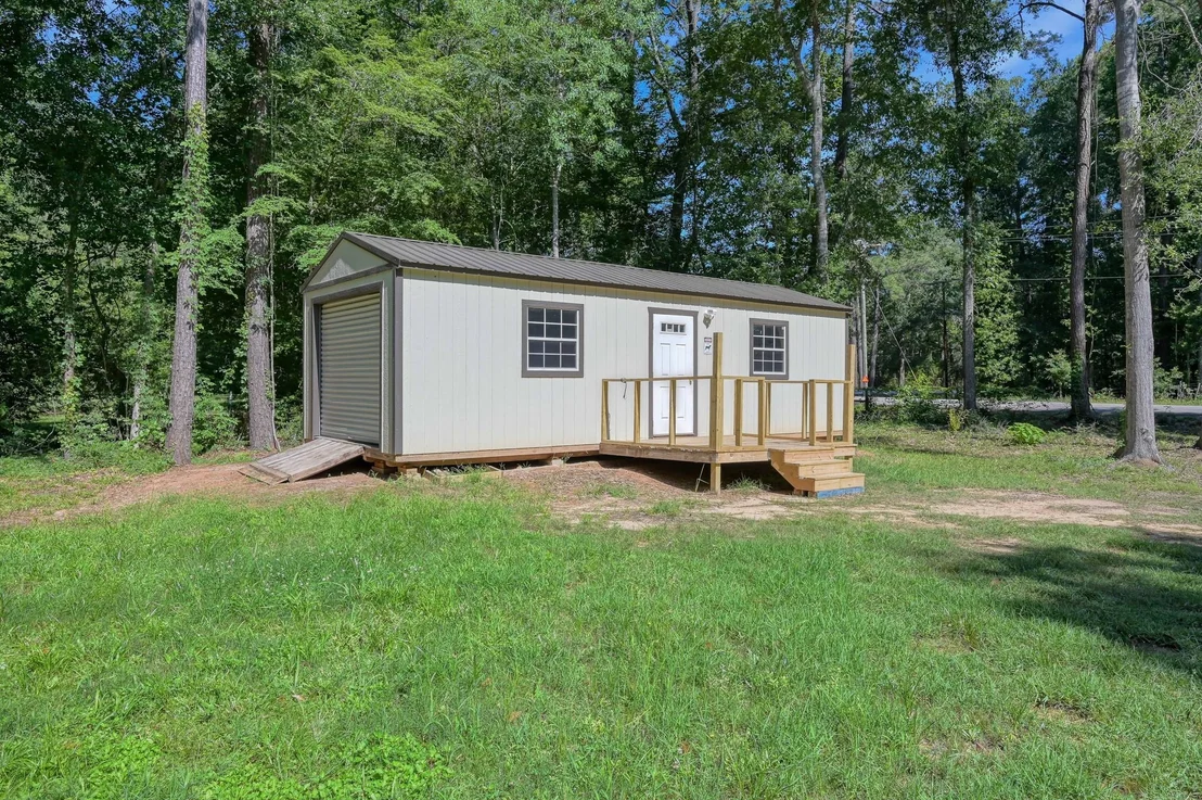 Photo of 161 Lake Road