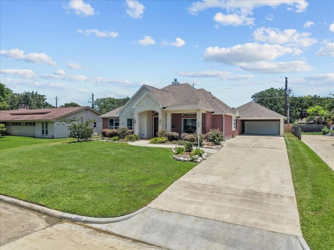 Photo of 18607 Barbuda Lane