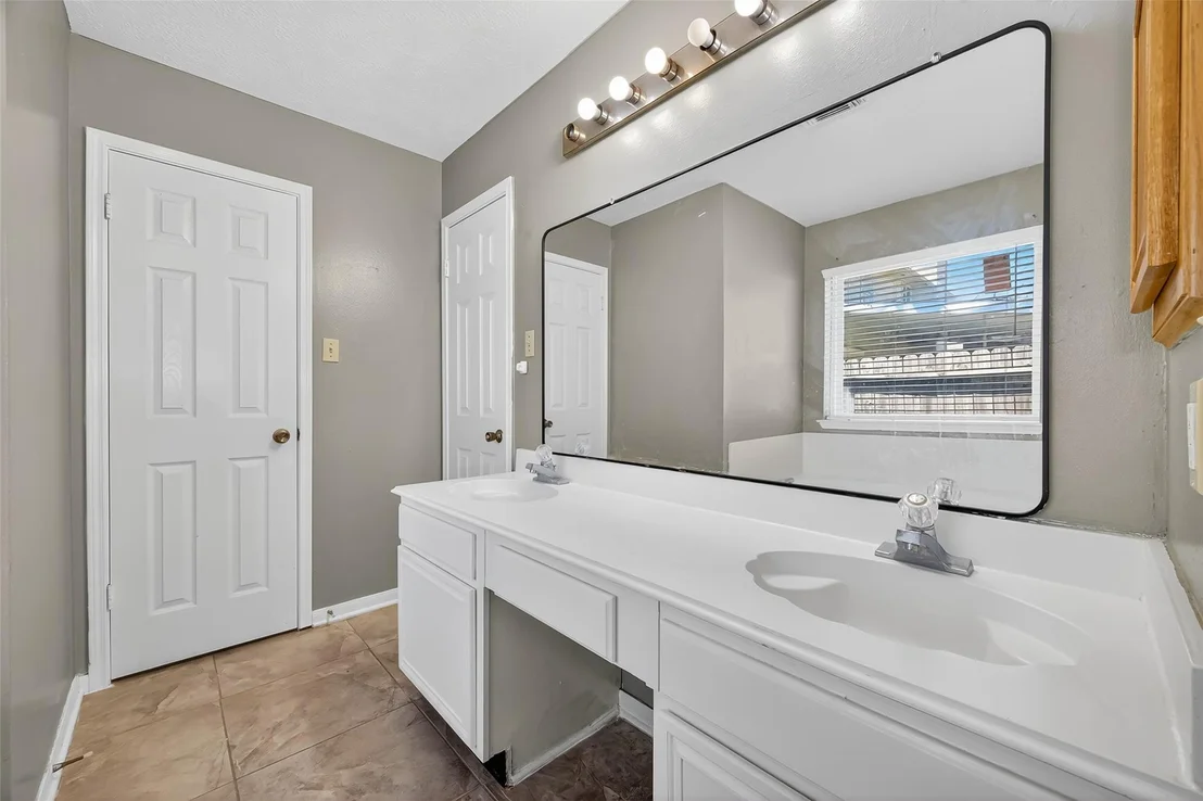 Photo of 13707 Sablegarden Lane