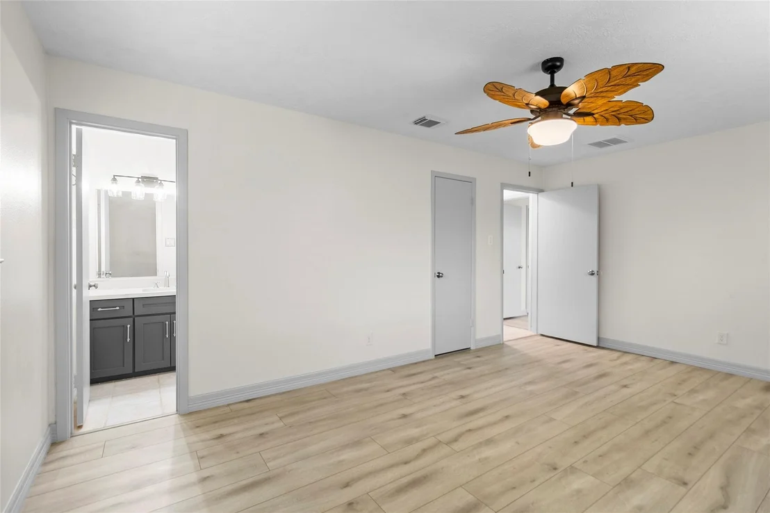 Photo of 1102 Brenda Drive