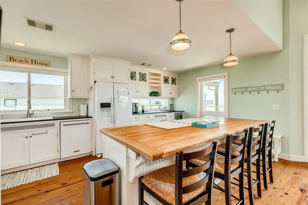 Photo of 12930 Jolly Roger Drive