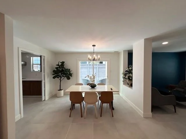 Photo of 1635 Chippendale Road