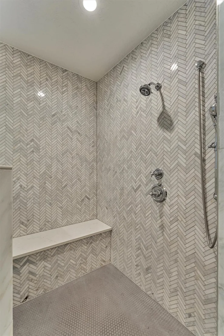 Photo of 3910 Waterbend Cove