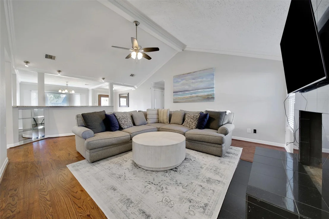 Photo of 6234 Leaf Arbor Drive