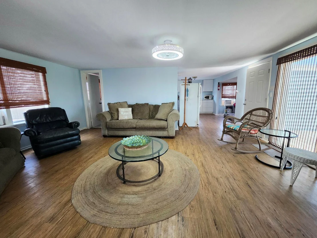 Photo of 130 Treaty