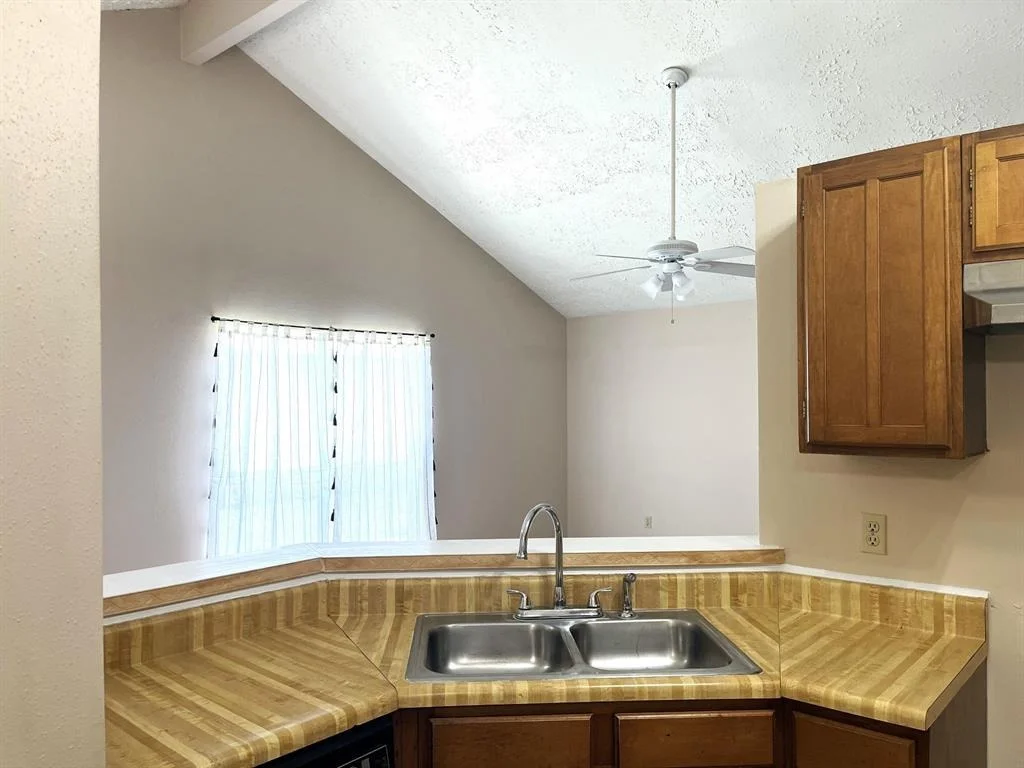 Photo of 21007 Rivershadows Lane