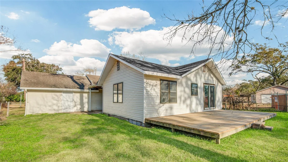Photo of 200 Riley Road