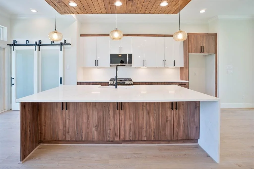 Photo of 2117 Sauer