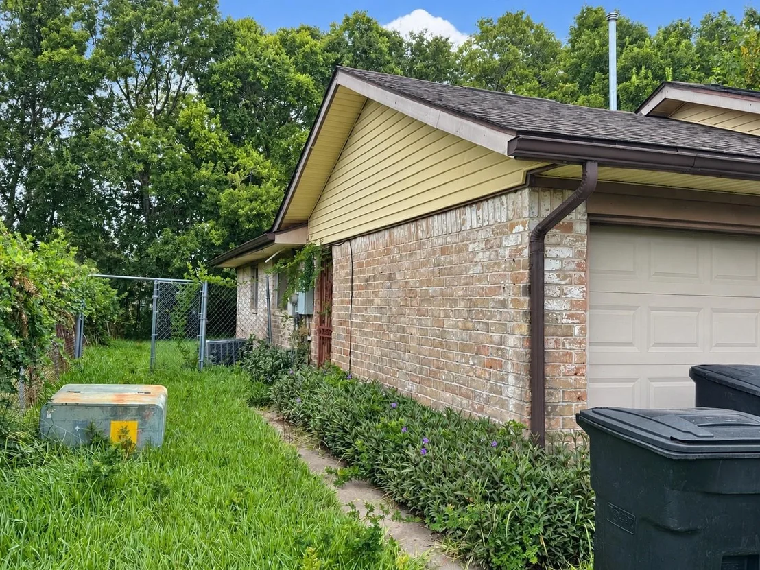 Photo of 11738 Bay Cedar Drive