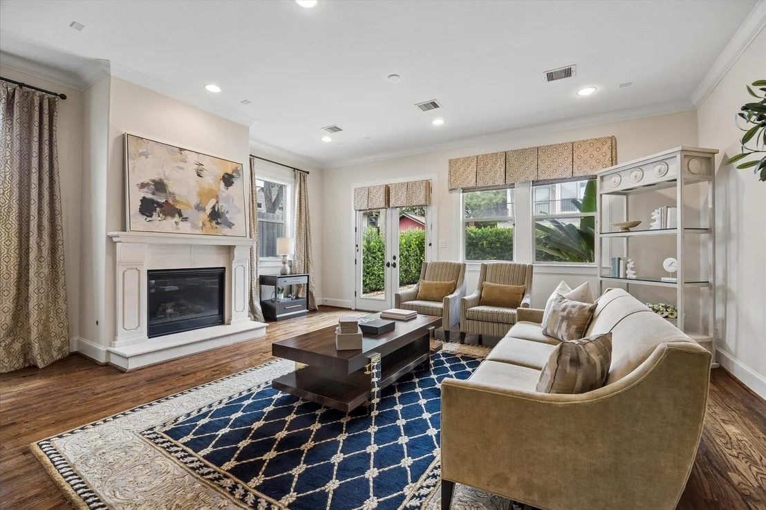 Photo of 4517 Rose Street
