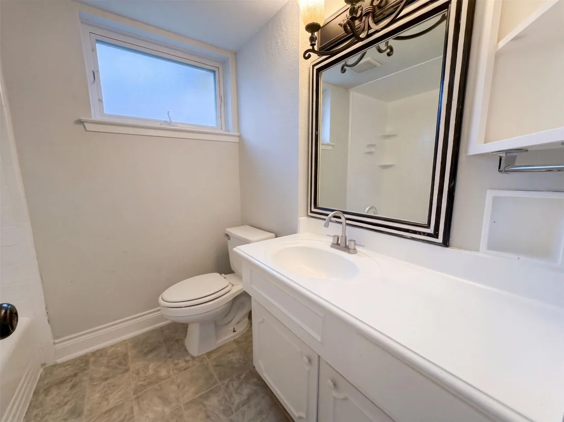 Photo of 1114 Forestburg Drive