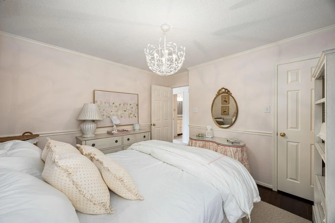 Photo of 1107 Rosemeadow Drive
