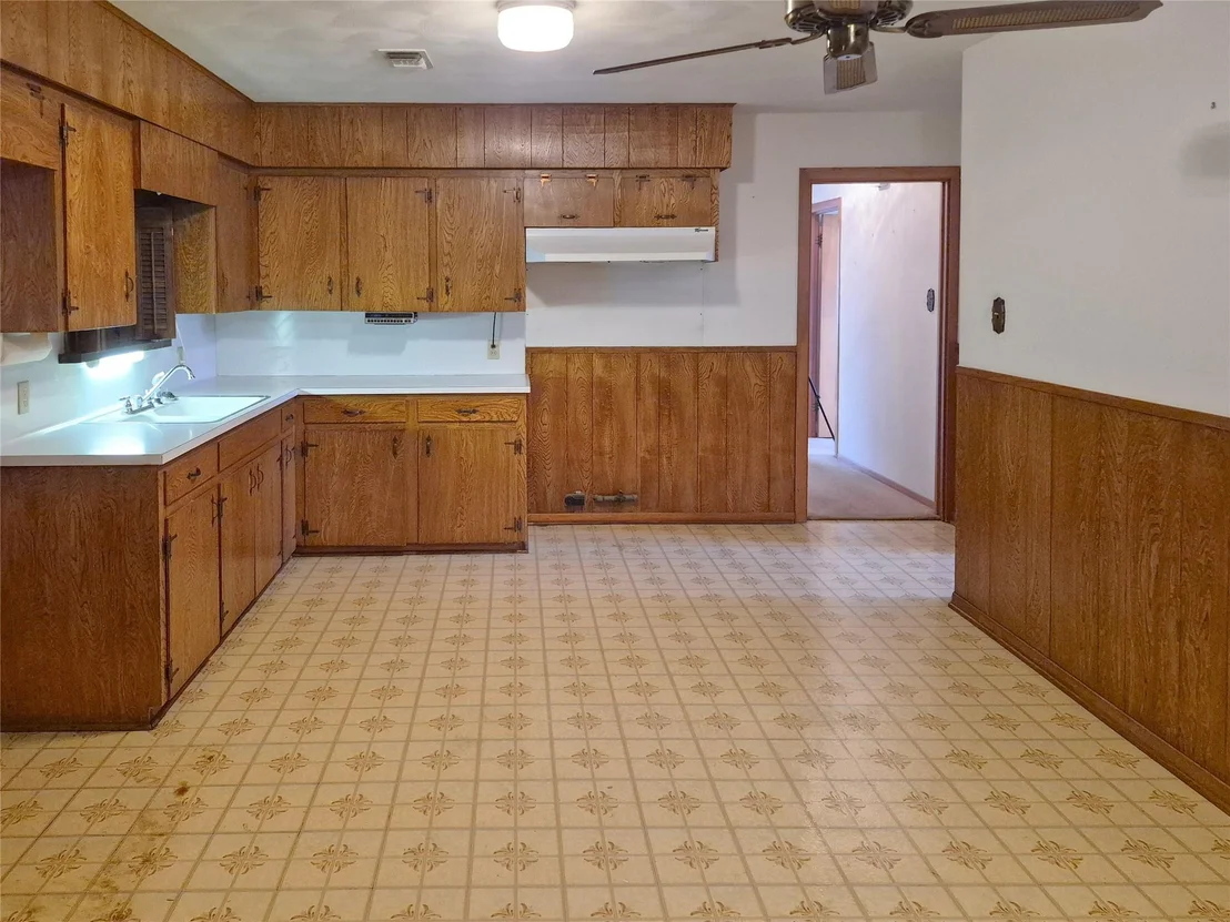 Photo of 613 Southside Drive