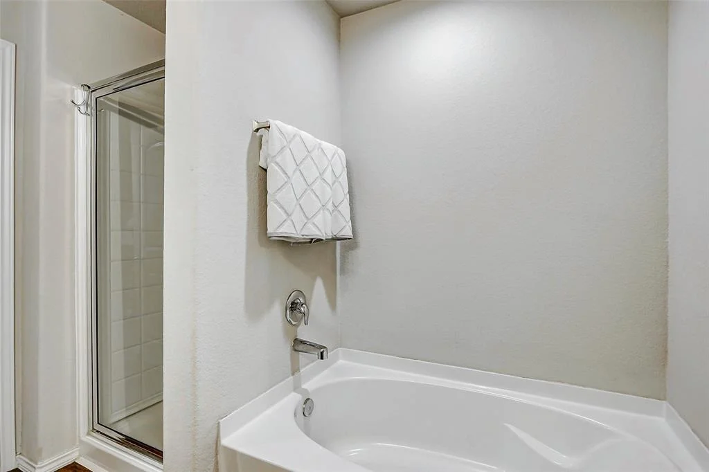 Photo of 20906 Whitehaven Bluff Trail