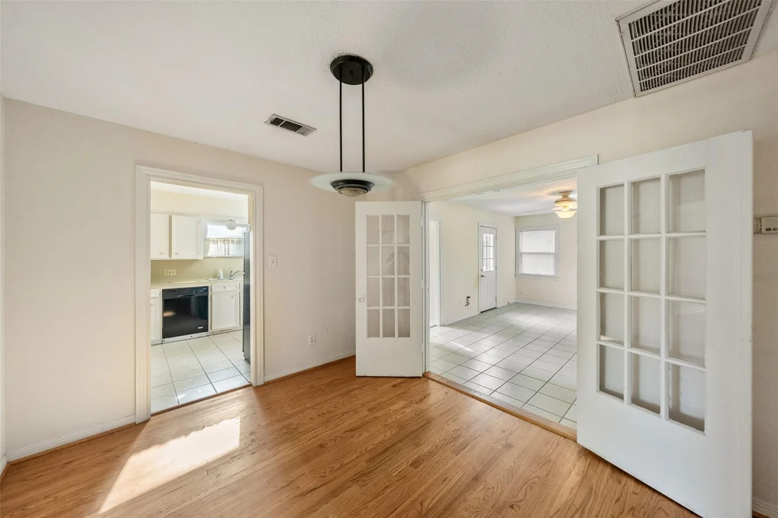 Photo of 1034 Lamonte Lane