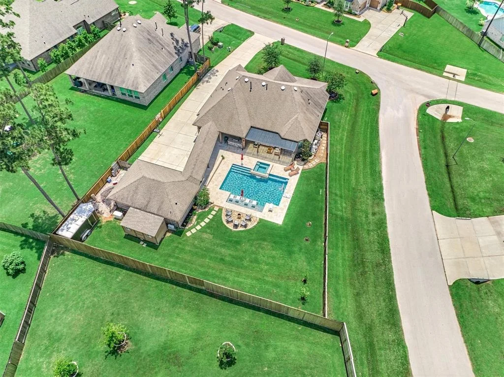 Photo of 40694 Damuth Drive