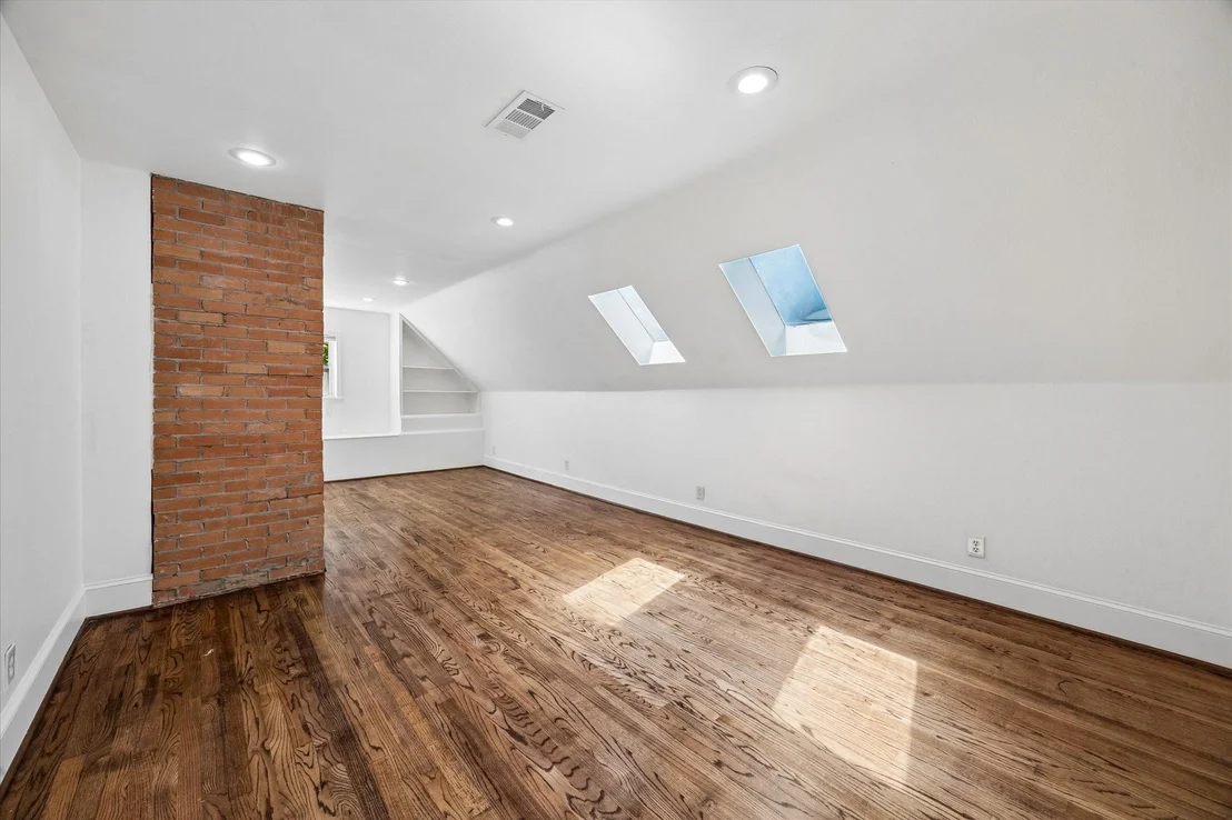 Photo of 41 Willowend Drive