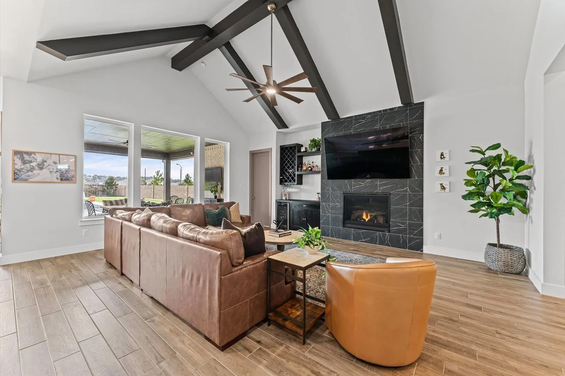 Photo of 9502 Lakeside Arbor