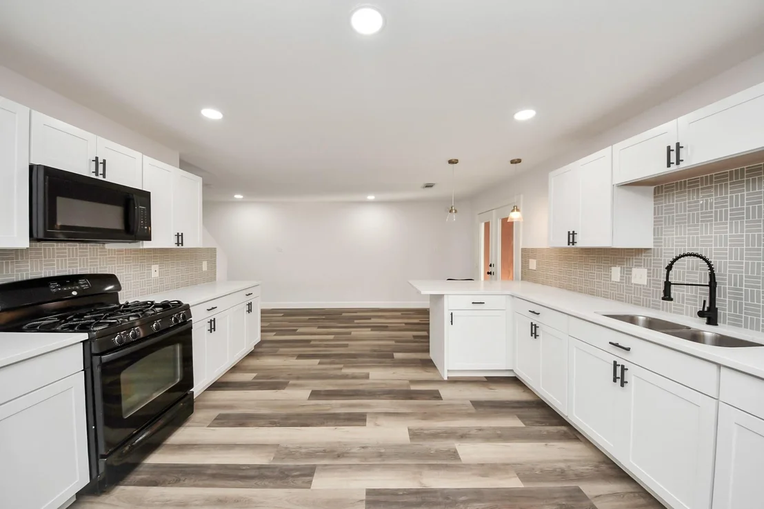 Photo of 7826 Maverick Trace Lane