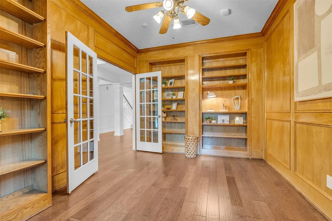 Photo of 118 Quiet Oak Circle