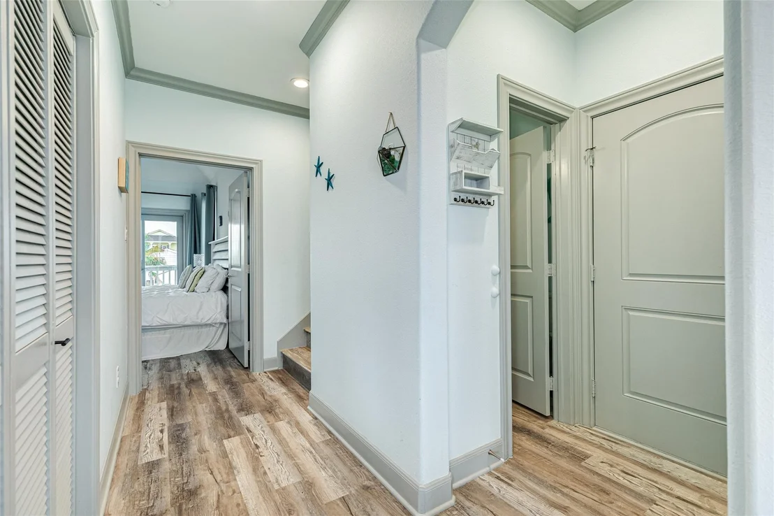 Photo of 13027 Jolly Roger Drive