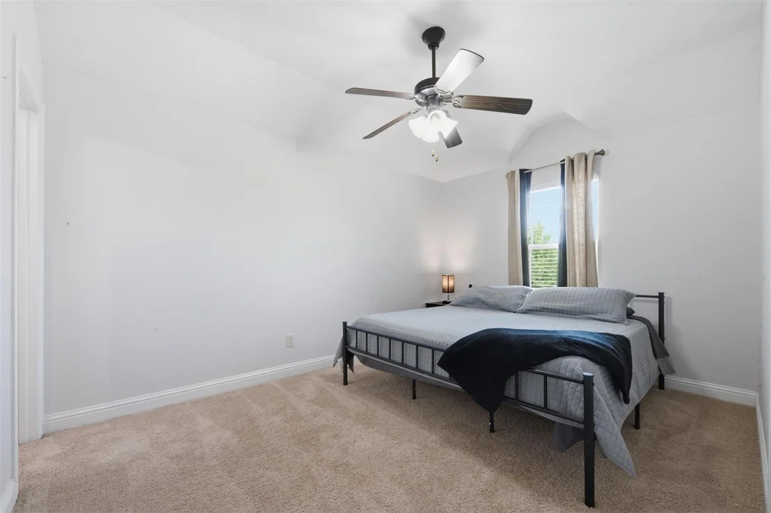 Photo of 15823 Pine Country Boulevard