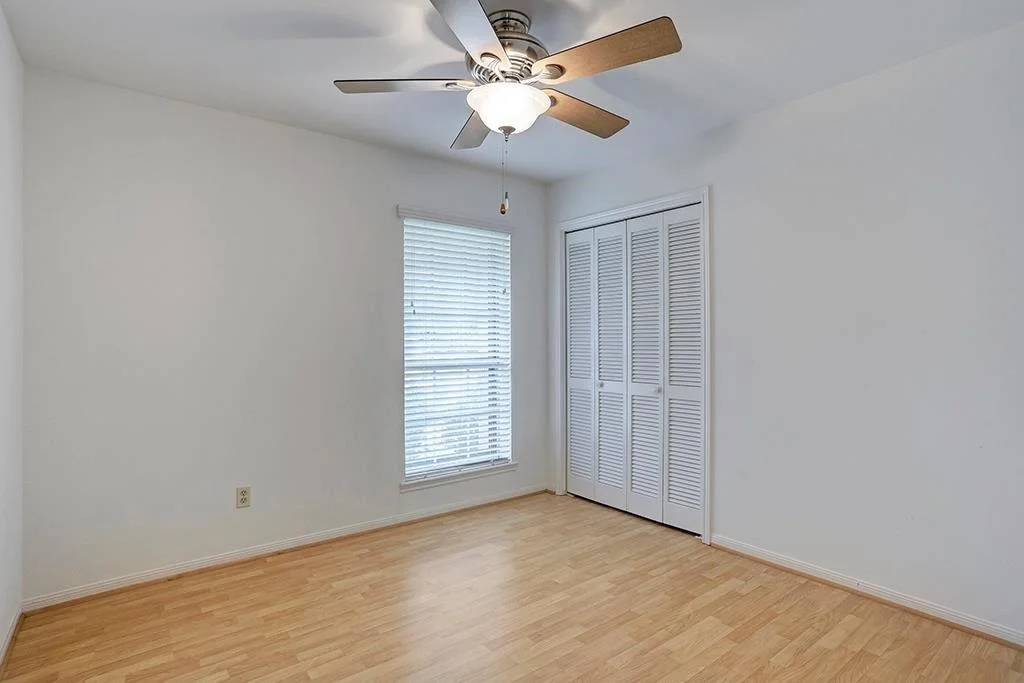 Photo of 12426 Attlee