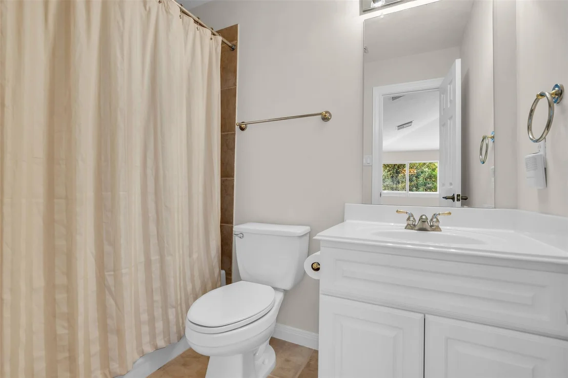 Photo of 13275 Brookfield Lane