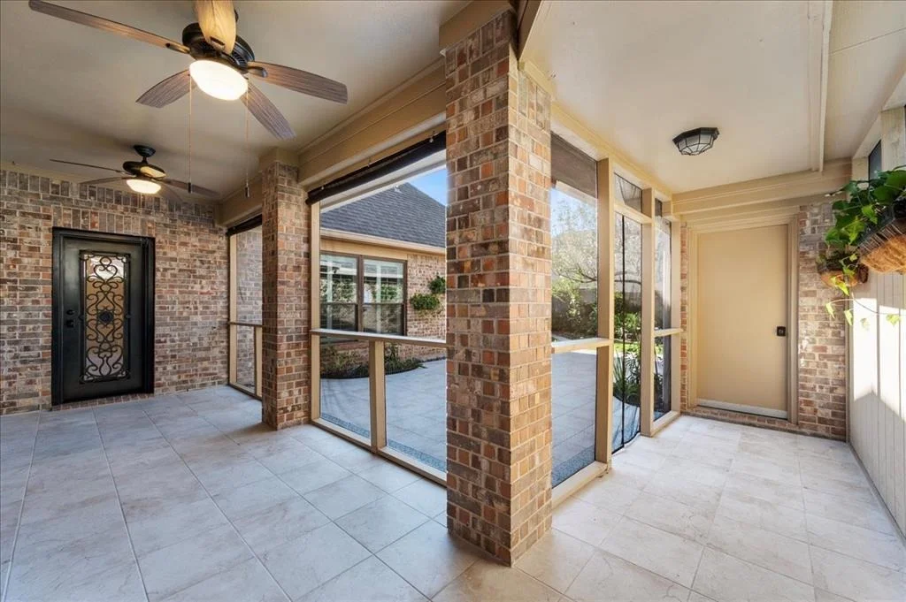 Photo of 4327 Brook Shadow Drive