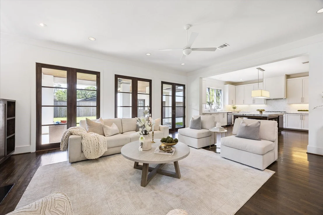 Photo of 1901 Gardenia Drive