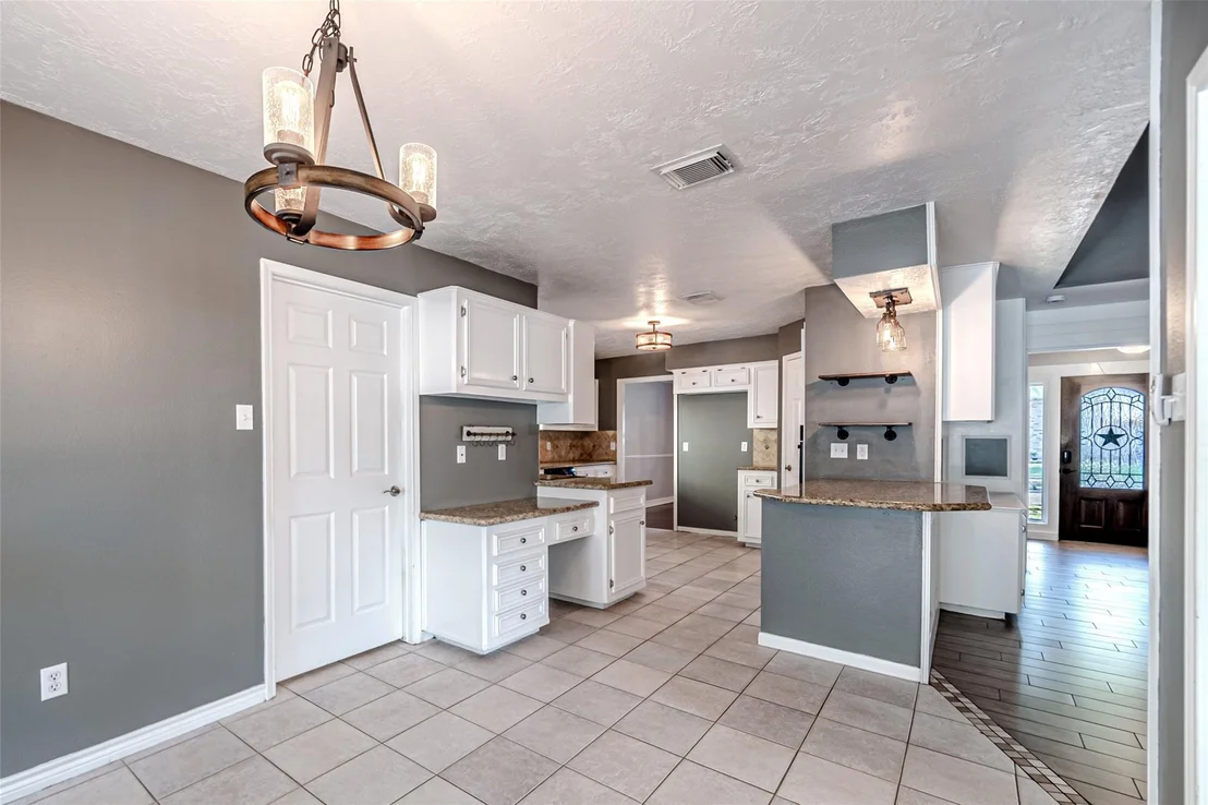 Photo of 8211 Riverglade Drive