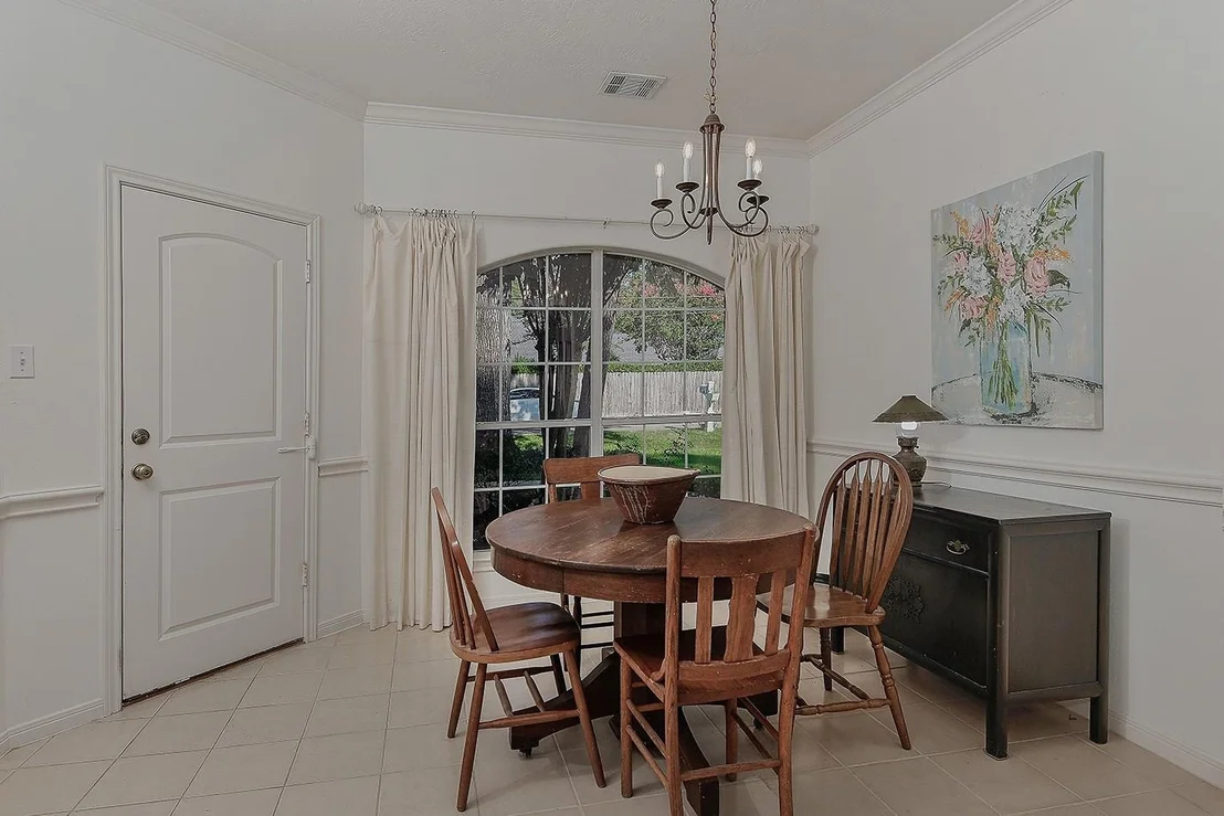 Photo of 642 Durham Drive