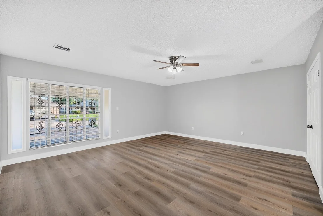 Photo of 6127 Rietta Street