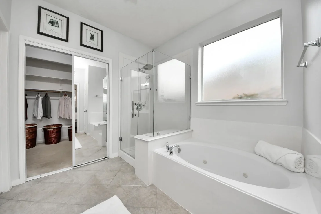 Photo of 11003 Leigh Woods Drive