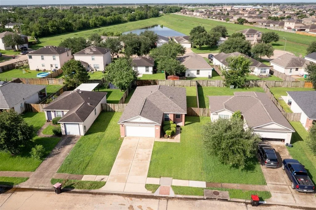 Photo of 7218 Orange Tree Lane