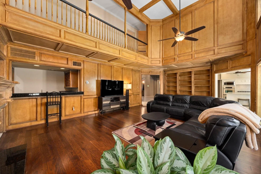 Photo of 8807 Chelmsford Lane