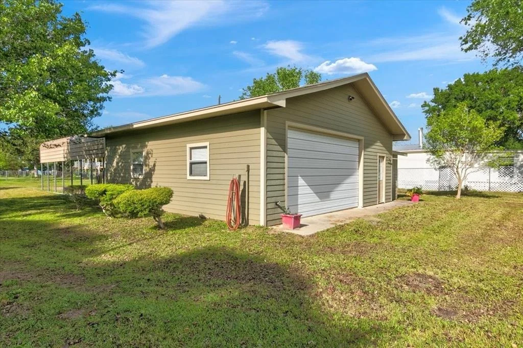 Photo of 219 Watie Road