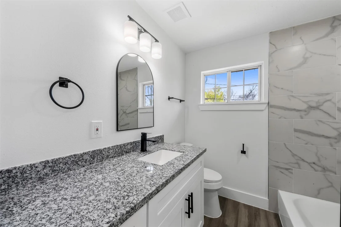 Photo of 4115 Trail Lake Drive