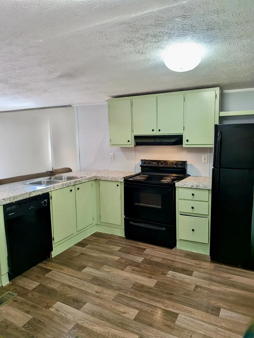 Photo of 1535 Bayview Drive