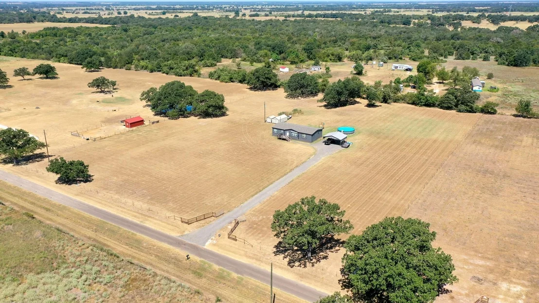 Photo of 8938 Old Highway Road