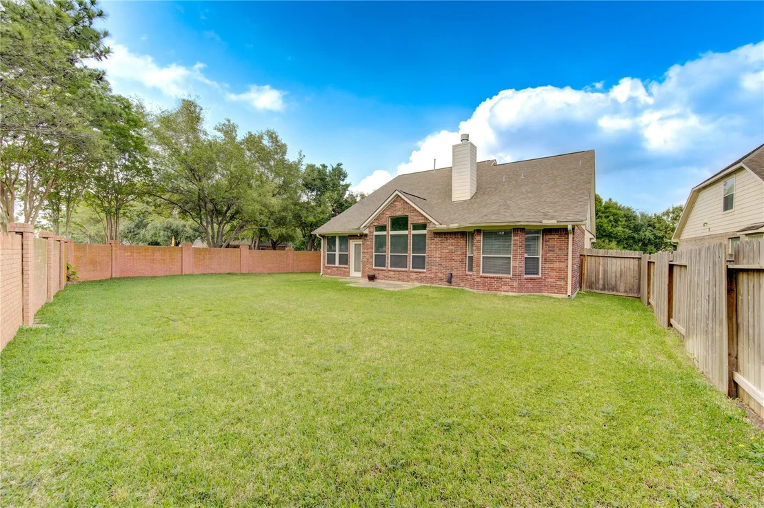 Photo of 4702 Lawton Bend Lane