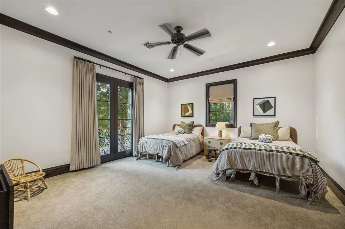 Photo of 826 Flint River Drive