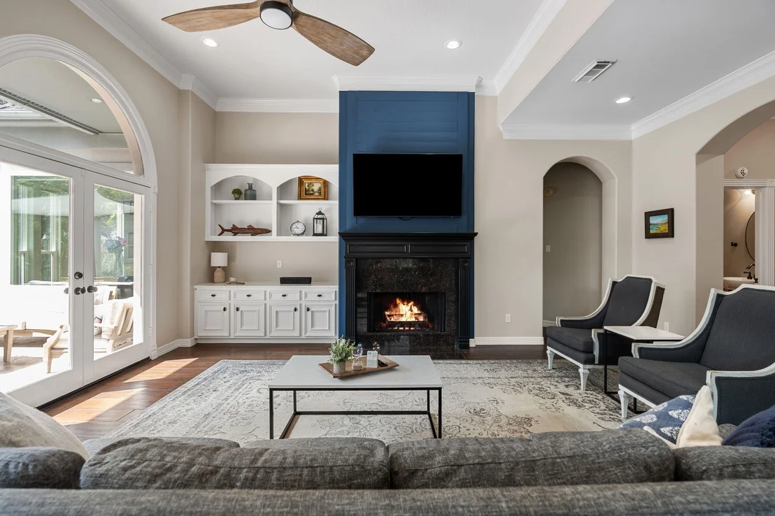 Photo of 7027 Centre Oaks Drive
