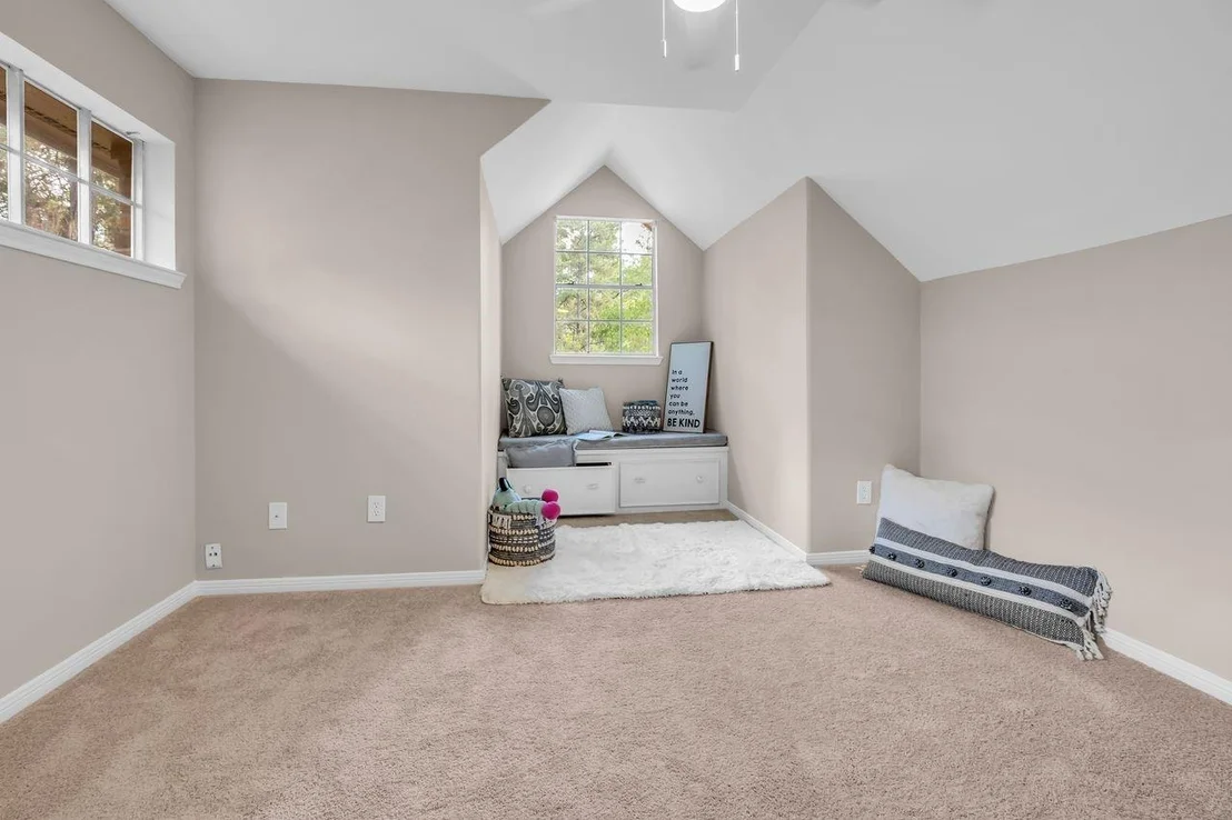 Photo of 22 Cedar Chase Place