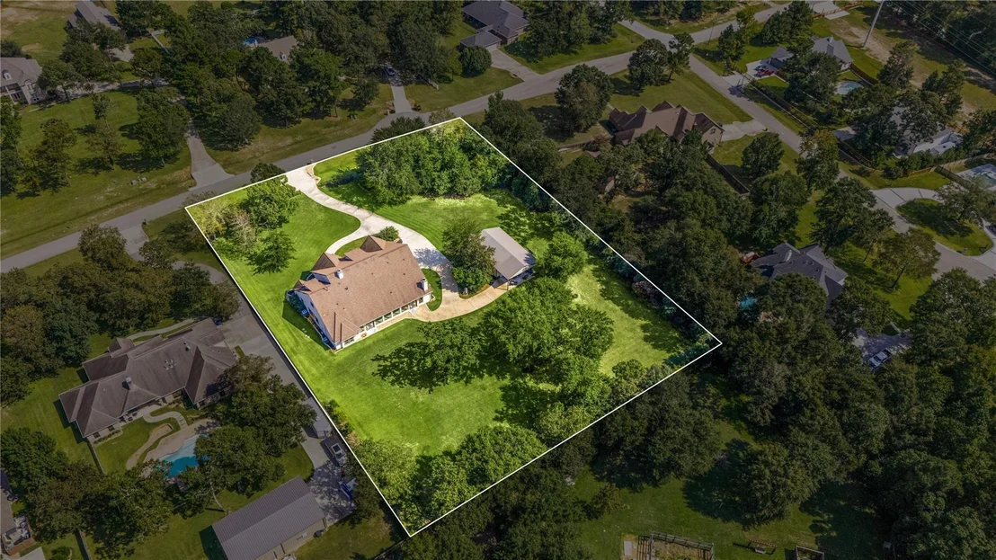Photo of 8989 Stone Oak Drive