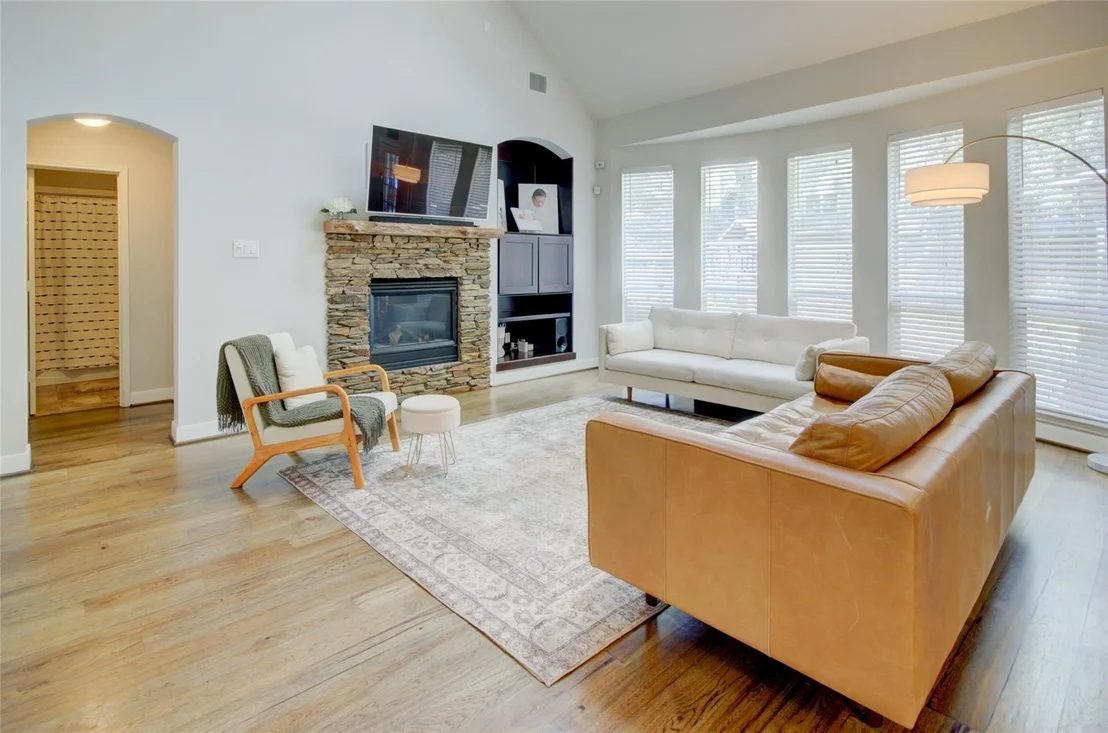 Photo of 8026 Clarion Way