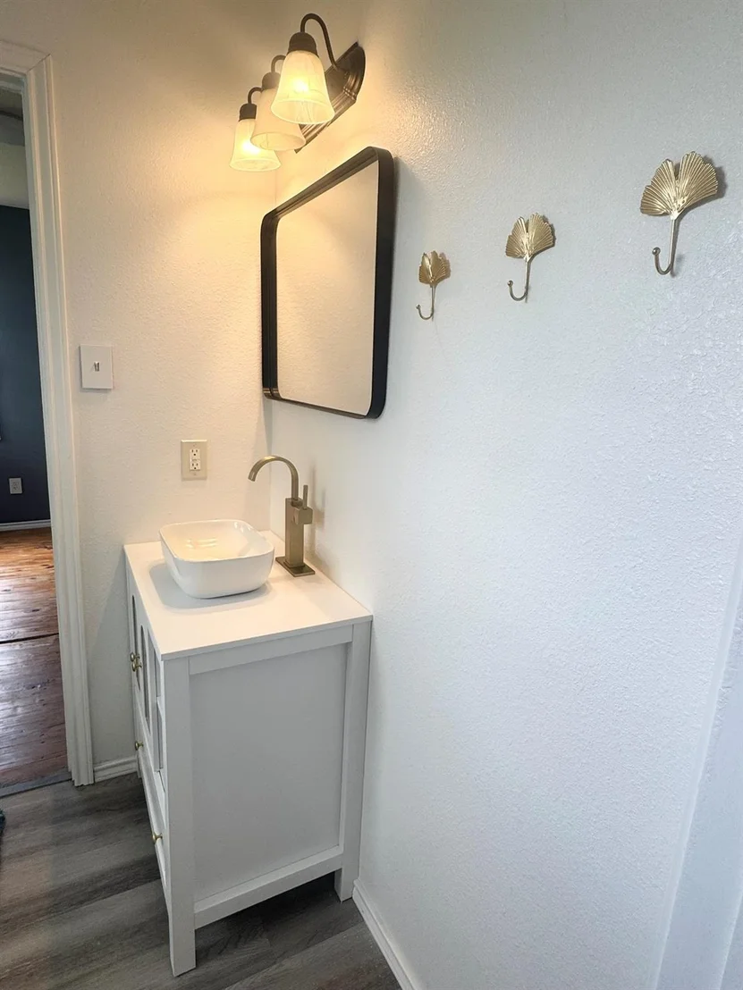 Photo of 788 Riverside Drive