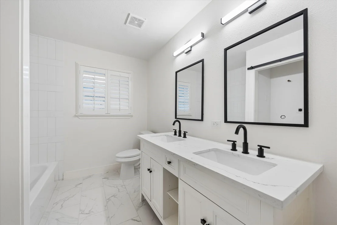 Photo of 6434 Pineshade Lane